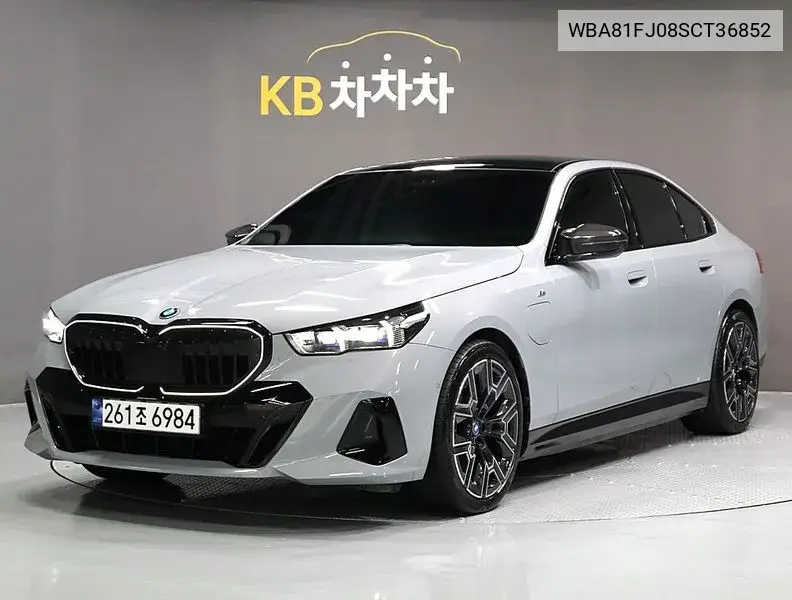 5 Series (G60) 530E M Sports VIN: WBA81FJ08SCT36852 Lot: 40001025