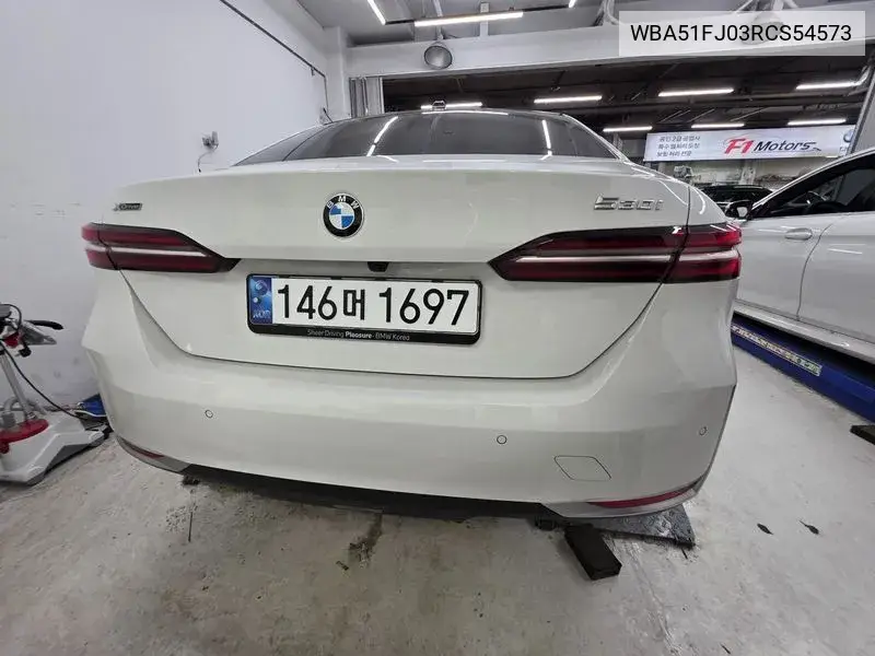 5 Series (G60) 530I xDrive VIN: WBA51FJ03RCS54573 Lot: 40001249