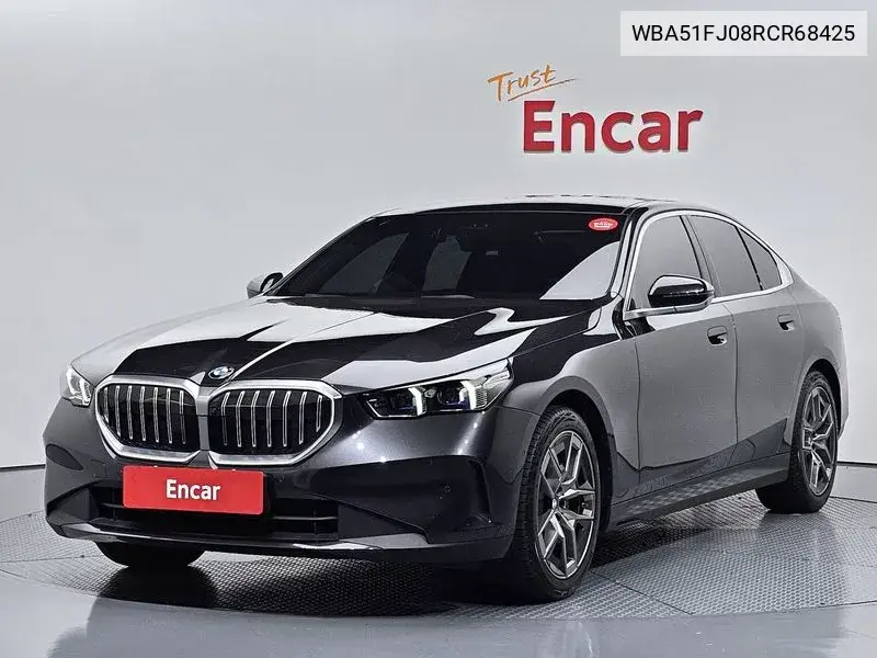 5 Series (G60) 530I xDrive VIN: WBA51FJ08RCR68425 Lot: 40006350
