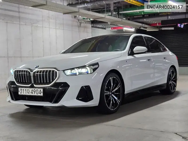 5 Series (G60) 530I xDrive M Sports VIN: ENCAR40024157 Lot: 40024157