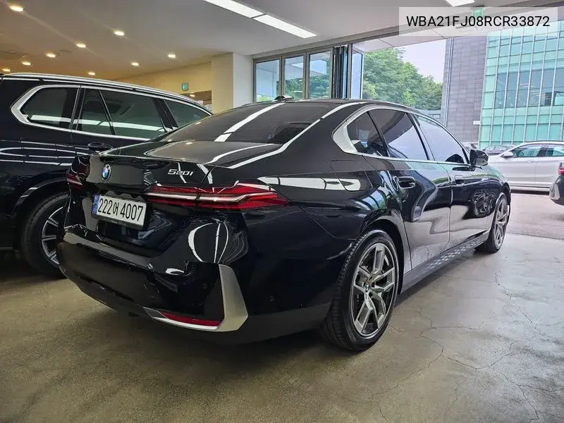 5 Series (G60) 520I VIN: WBA21FJ08RCR33872 Lot: 40054806