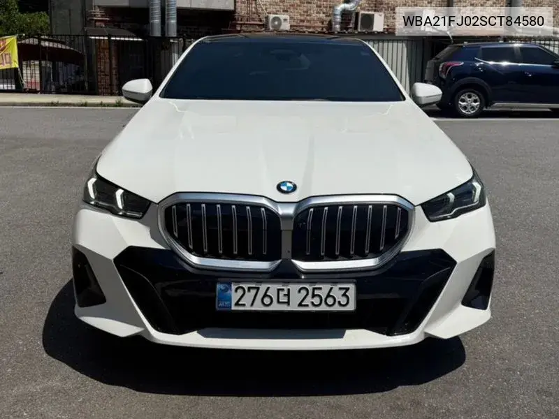 5 Series (G60) 520I M Sports VIN: WBA21FJ02SCT84580 Lot: 39926339