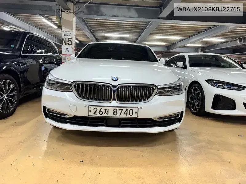 6 Series Gt (G32) 620D Luxury VIN: WBAJX2108KBJ22765 Lot: 39918053