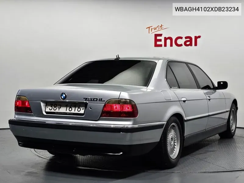7 Series 728Il E38 VIN: WBAGH4102XDB23234 Lot: 38219105
