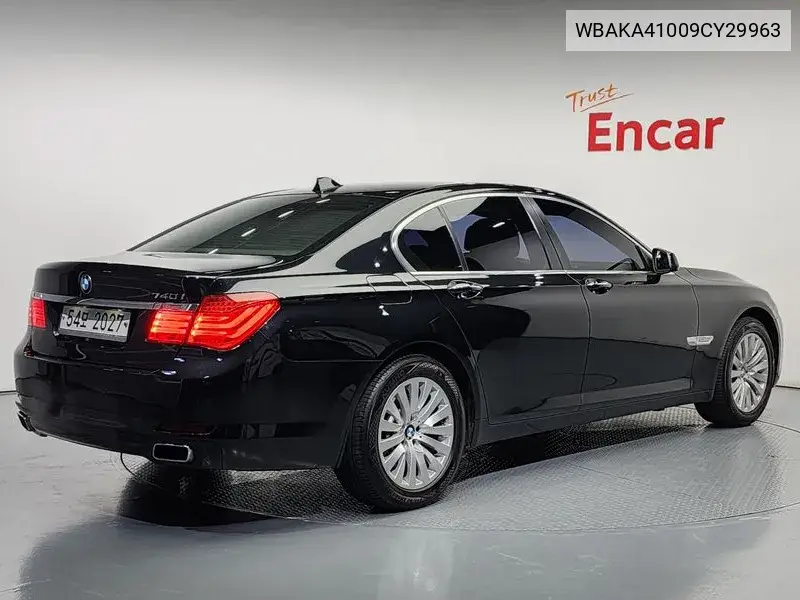 7 Series (F01) 740I VIN: WBAKA41009CY29963 Lot: 39586991