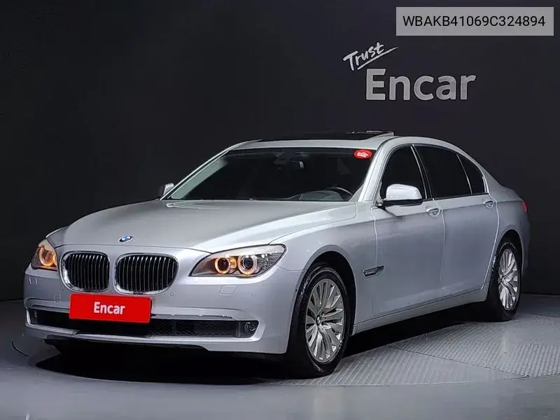 7 Series (F01) 740Li VIN: WBAKB41069C324894 Lot: 39967281