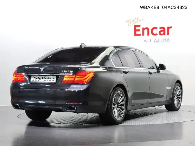 7 Series (F01) 750Li VIN: WBAKB8104AC343231 Lot: 39990377
