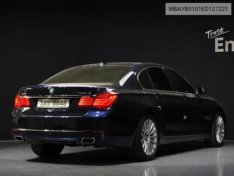 7 Series (F01) 740D xDrive VIN: WBAYB0101ED127221 Lot: 39585350