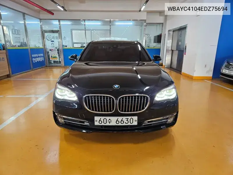7 Series (F01) 730D xDrive VIN: WBAYC4104EDZ75694 Lot: 39969291