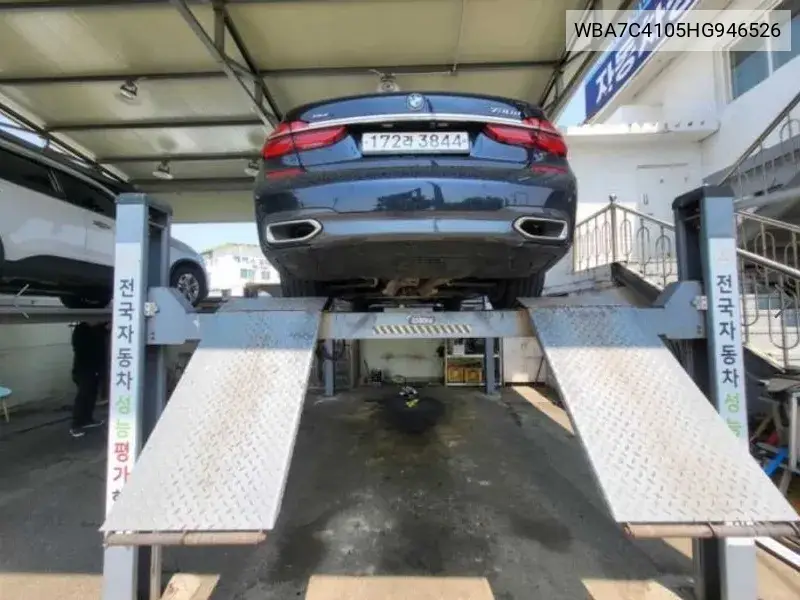 7 Series (G11) 730D xDrive M Sports VIN: WBA7C4105HG946526 Lot: 39641251
