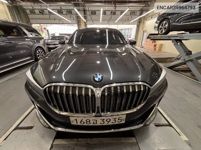 7 Series (G11) 750Li xDrive Design Pure Excellence VIN: ENCAR39964793 Lot: 39964793