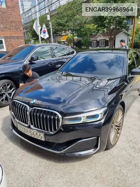 7 Series (G11) 730D xDrive Design Pure Excellence VIN: ENCAR39968964 Lot: 39968964