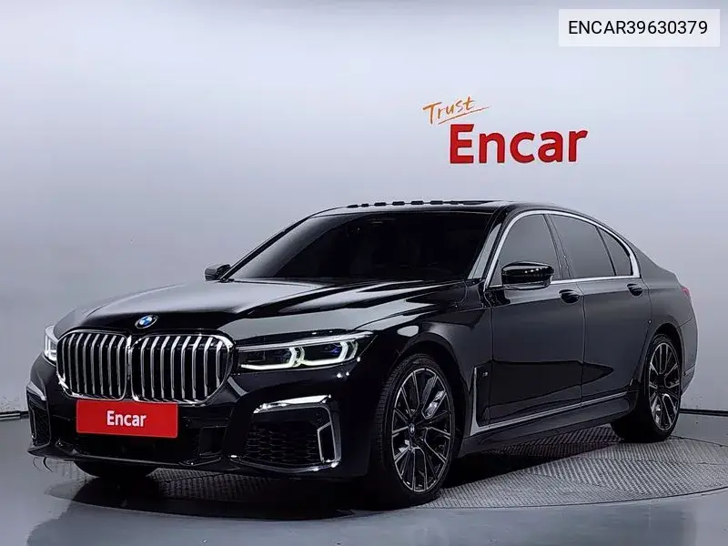 7 Series (G11) 740D xDrive M Sports VIN: ENCAR39630379 Lot: 39630379