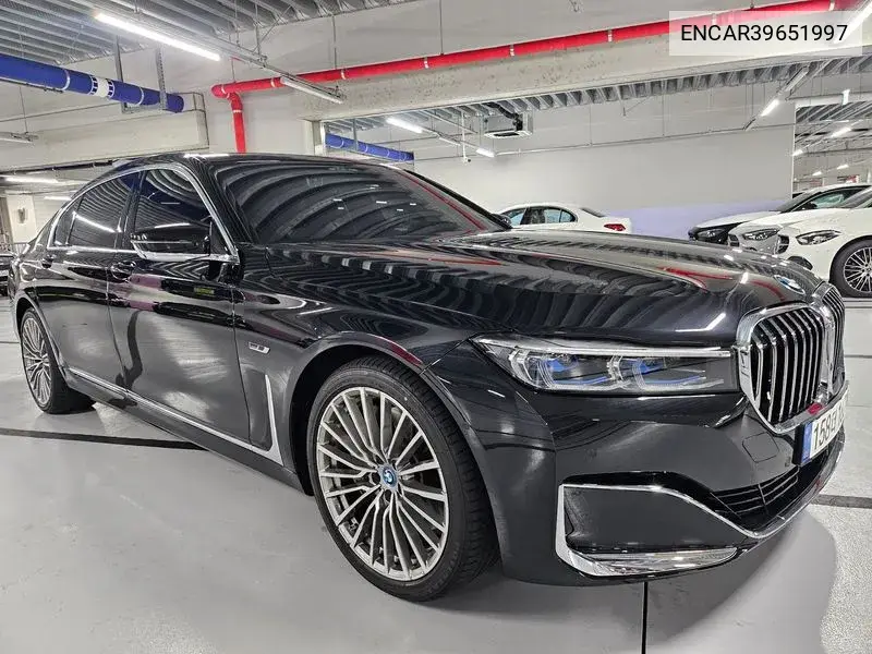 7 Series (G11) 745Le I Performance Design Pure Excellence VIN: ENCAR39651997 Lot: 39651997
