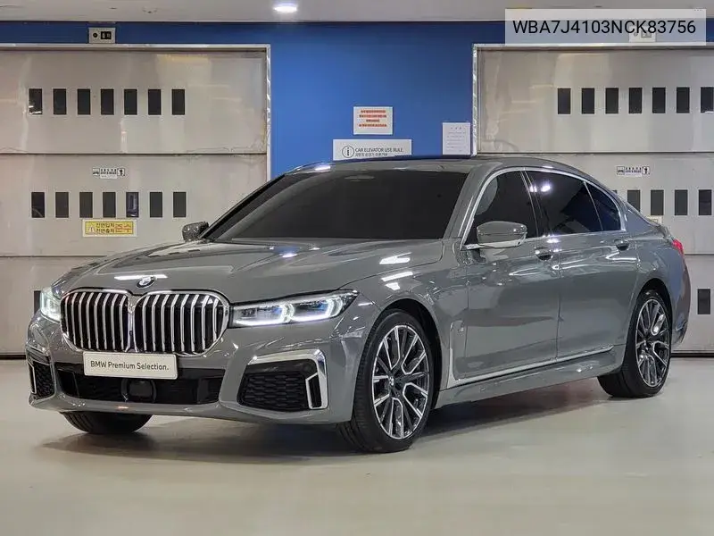 7 Series (G11) 730Ld xDrive M Sports VIN: WBA7J4103NCK83756 Lot: 39966929