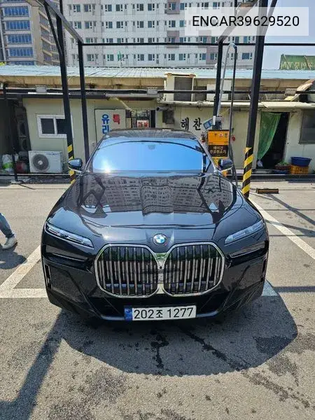 7 Series (G70) 740I xDrive M Sports VIN: ENCAR39629520 Lot: 39629520