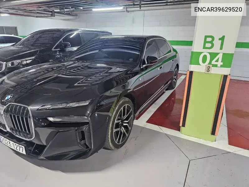 7 Series (G70) 740I xDrive M Sports VIN: ENCAR39629520 Lot: 39629520