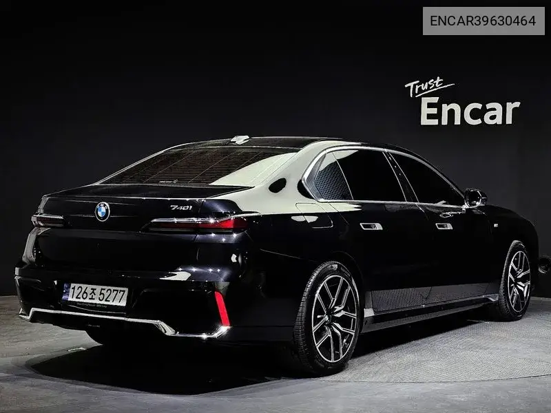 7 Series (G70) 740I Sdrive M Sports VIN: ENCAR39630464 Lot: 39630464