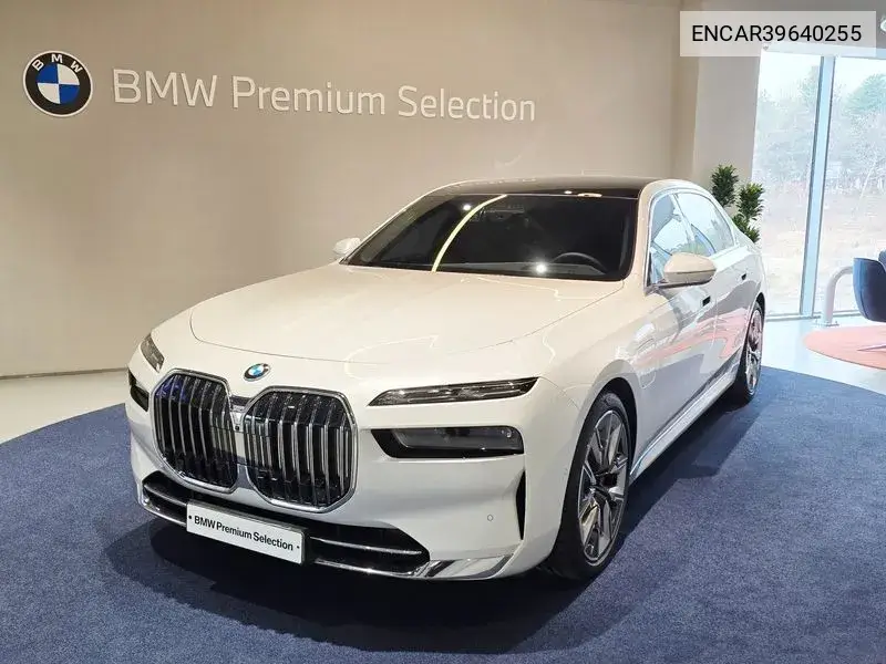 7 Series (G70) 750E xDrive Design Pure Excellence VIN: ENCAR39640255 Lot: 39640255