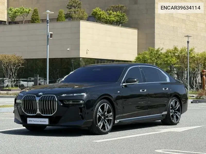 7 Series (G70) 750E xDrive M Sports VIN: ENCAR39634114 Lot: 39634114