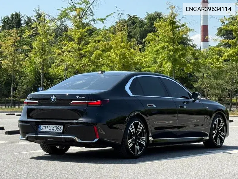 7 Series (G70) 750E xDrive M Sports VIN: ENCAR39634114 Lot: 39634114