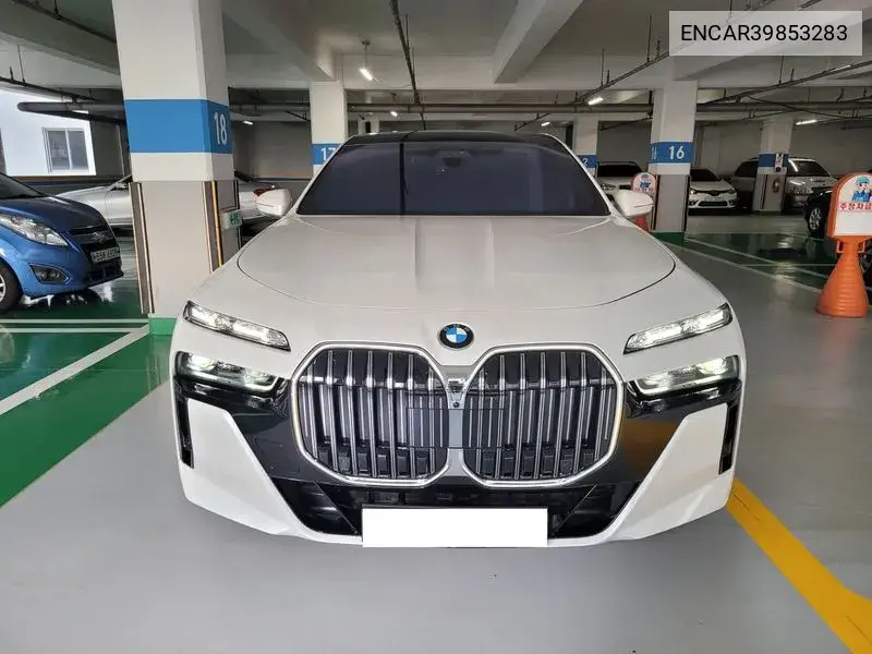 7 Series (G70) 740D xDrive M Sports VIN: ENCAR39853283 Lot: 39853283