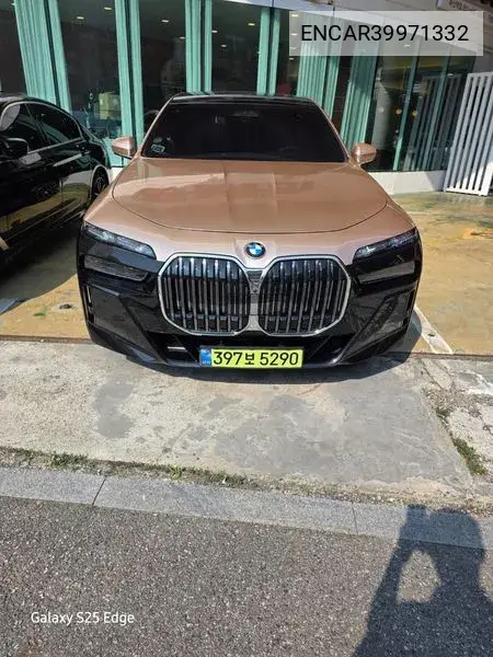 7 Series (G70) 740I xDrive M Sports Limited VIN: ENCAR39971332 Lot: 39971332