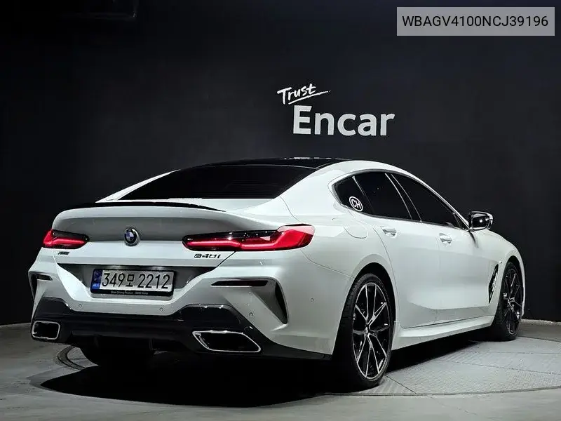 8 Series (G15) 840I xDrive M Sports Gran Coupe VIN: WBAGV4100NCJ39196 Lot: 39883214