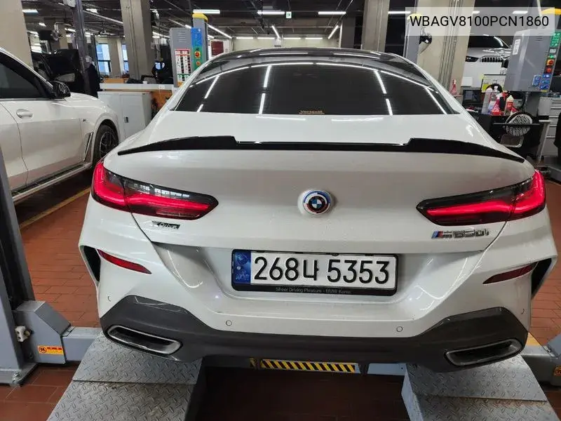 8 Series (G15) M850I ​​xDrive Gran Coupe VIN: WBAGV8100PCN1860 Lot: 39132207