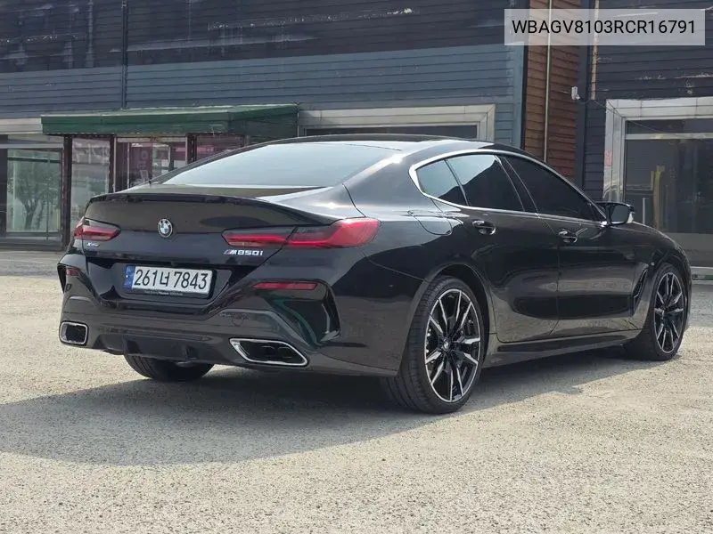 8 Series (G15) M850I ​​xDrive Gran Coupe VIN: WBAGV8103RCR16791 Lot: 39689447