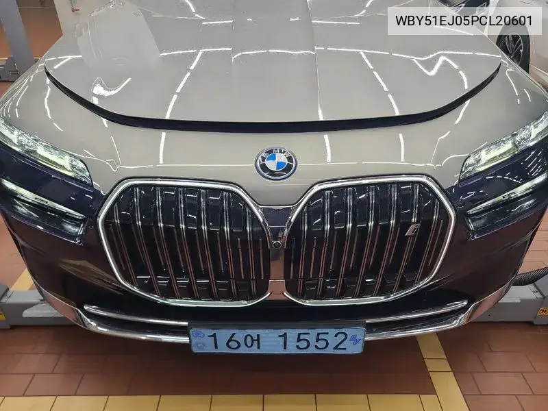 I7 (G70) xDrive 60 Design Pure Excellence VIN: WBY51EJ05PCL20601 Lot: 39791488