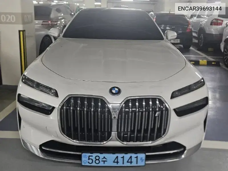 I7 (G70) xDrive 60 Design Pure Excellence VIN: ENCAR39693144 Lot: 39693144