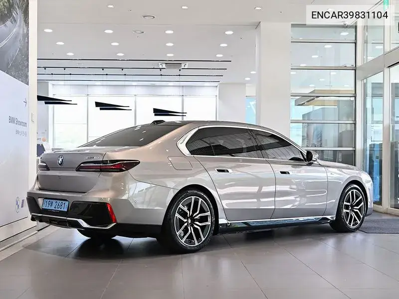 I7 (G70) Edrive 50 M Sports VIN: ENCAR39831104 Lot: 39831104