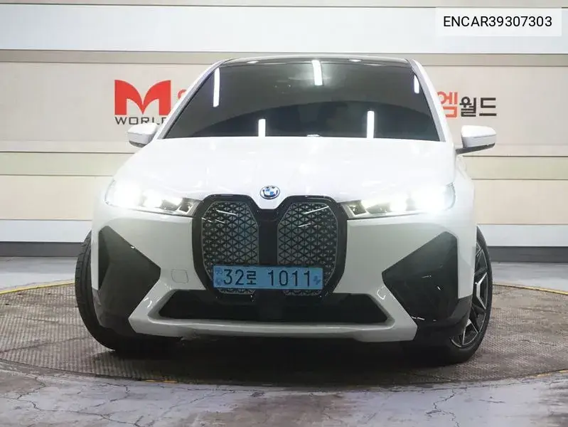 Ix xDrive40 Sports Plus VIN: ENCAR39307303 Lot: 39307303