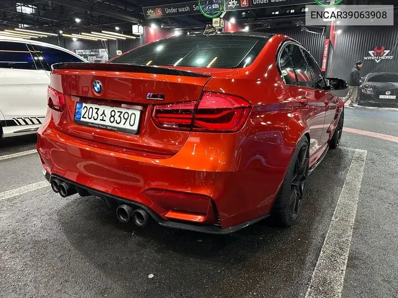 M3 (F80) M3 Sedan Competition VIN: ENCAR39063908 Lot: 39063908