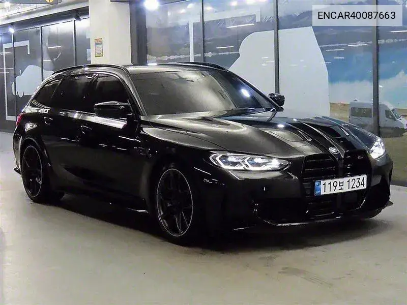 M3 (G80) M3 Touring Competition M xDrive VIN: ENCAR40087663 Lot: 40087663