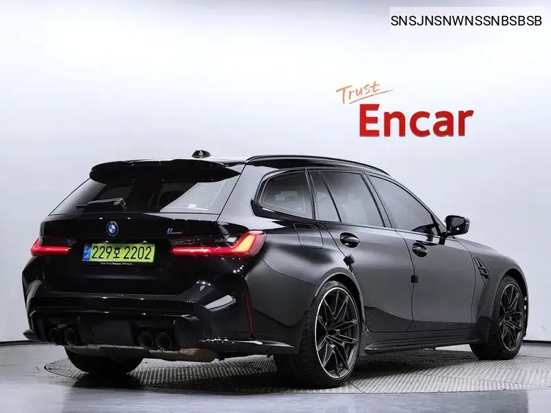 M3 (G80) M3 Touring Competition M xDrive VIN: SNSJNSNWNSSNBSBSB Lot: 39518455
