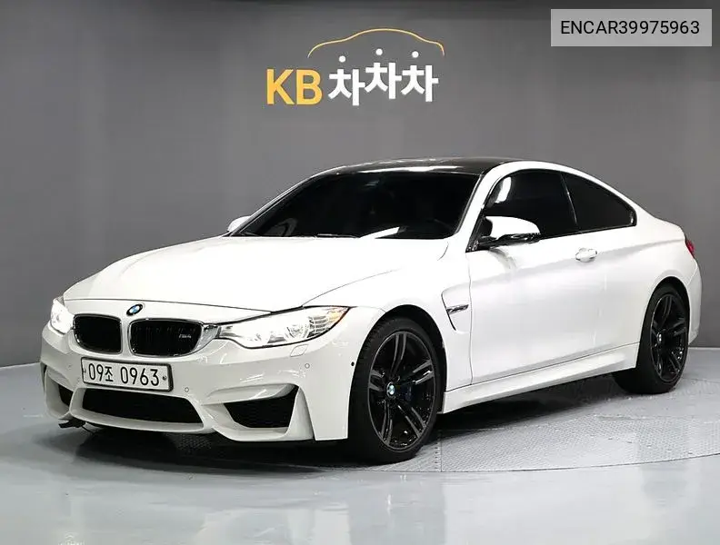 M4 (F82) M4 Coupe VIN: ENCAR39975963 Lot: 39975963