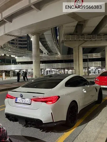 M4 (G82) M4 Competition M xDrive VIN: ENCAR39566383 Lot: 39566383