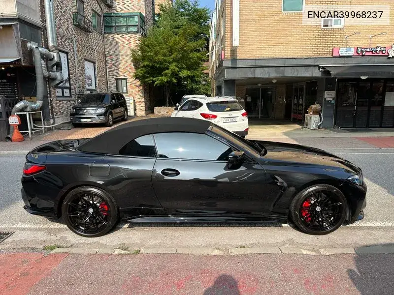 M4 (G82) M4 Convertible Competition M xDrive VIN: ENCAR39968237 Lot: 39968237