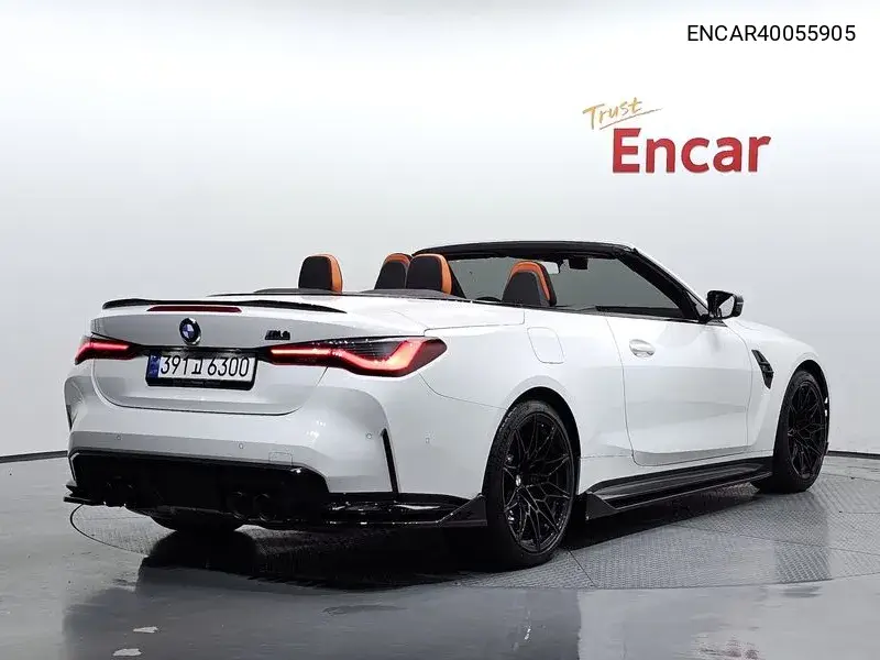 M4 (G82) M4 Convertible Competition M xDrive VIN: ENCAR40055905 Lot: 40055905