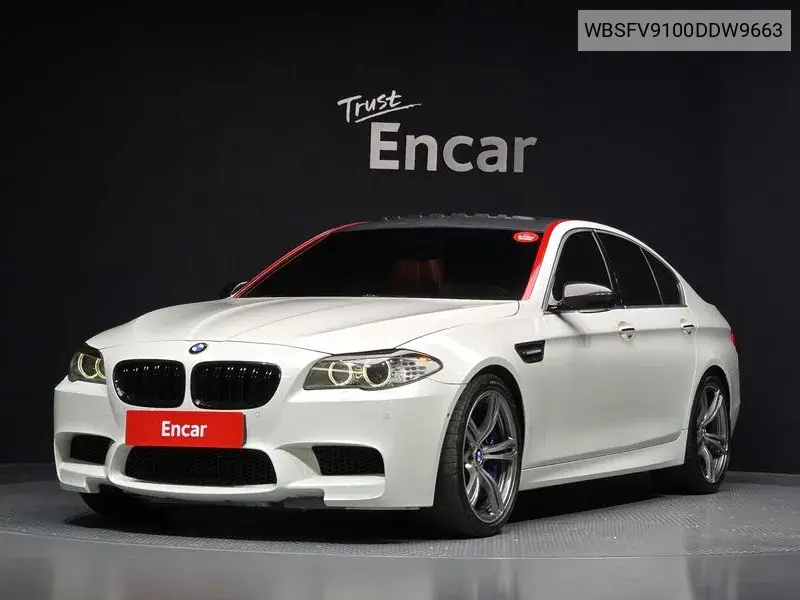 M5 (F10) M5 Sedan VIN: WBSFV9100DDW9663 Lot: 39847111