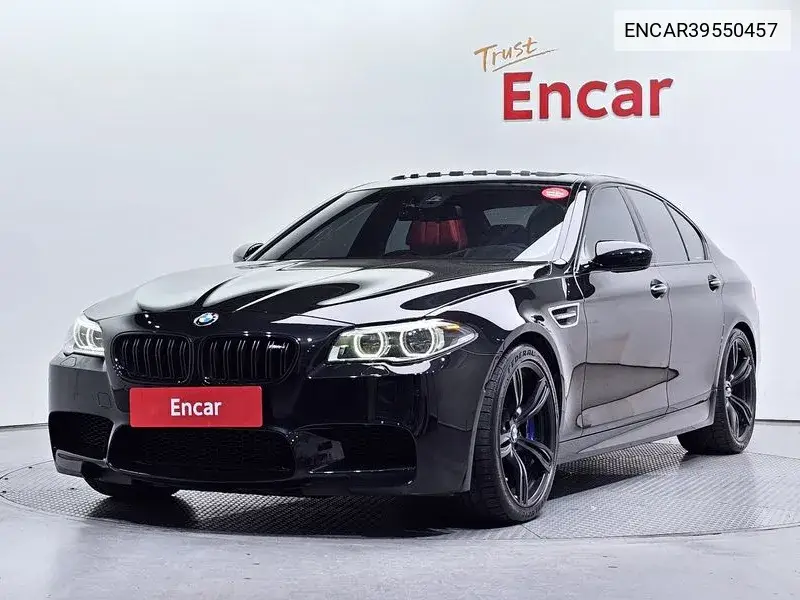 M5 (F10) M5 Sedan VIN: ENCAR39550457 Lot: 39550457