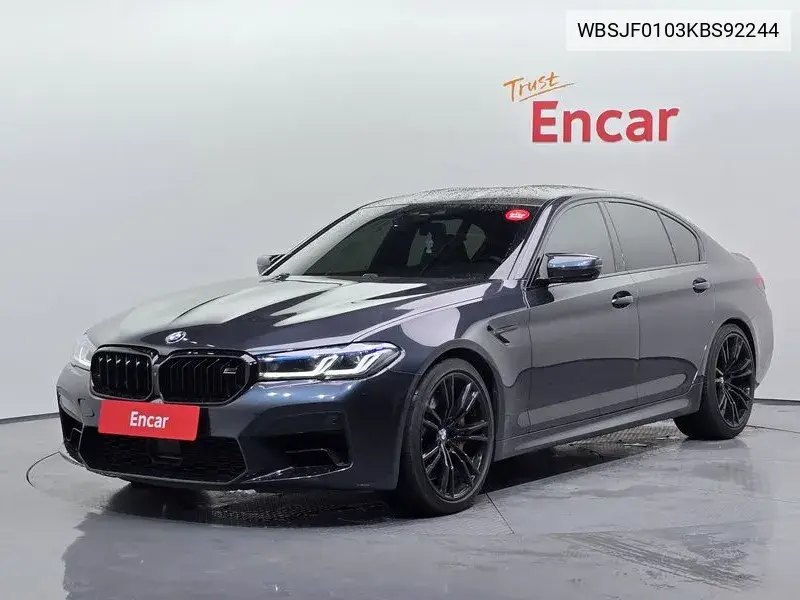 M5 (F90) M5 Sedan VIN: WBSJF0103KBS92244 Lot: 39907964