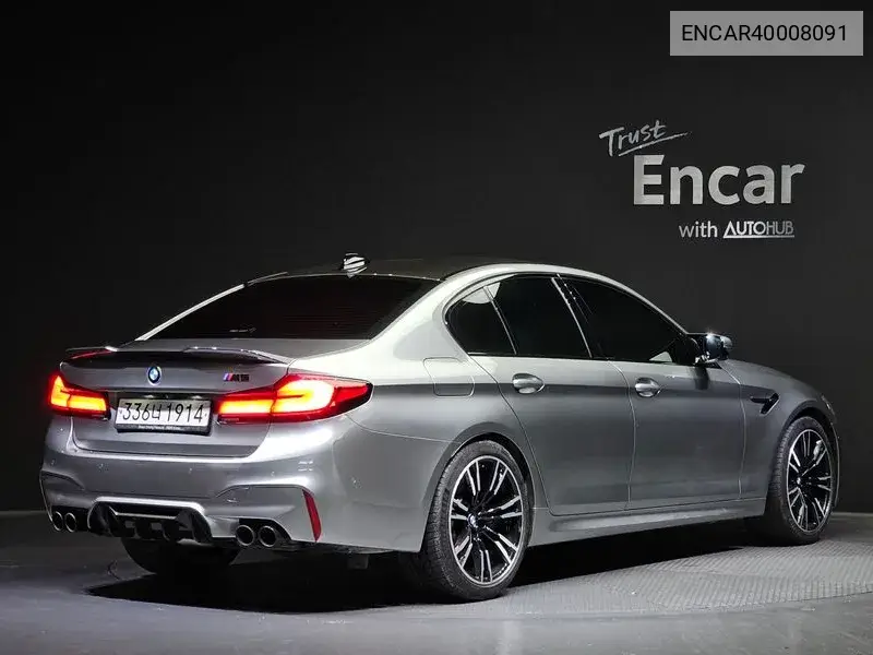 M5 (F90) M5 Sedan VIN: ENCAR40008091 Lot: 40008091