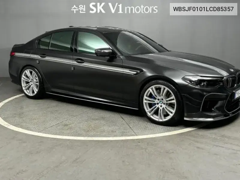 M5 (F90) M5 Sedan VIN: WBSJF0101LCD85357 Lot: 39621973