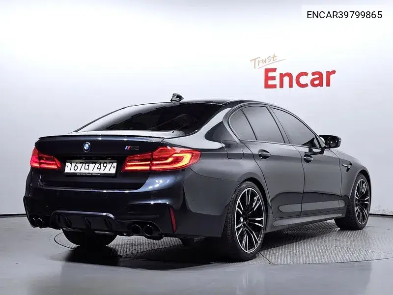 M5 (F90) M5 Sedan VIN: ENCAR39799865 Lot: 39799865
