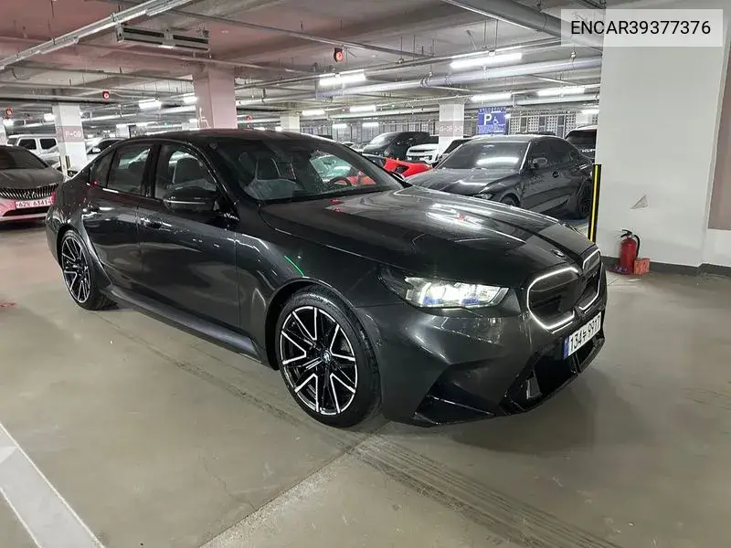 M5 (G90) M5 Sedan VIN: ENCAR39377376 Lot: 39377376