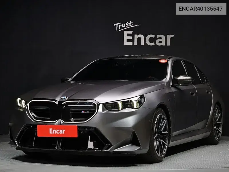M5 (G90) M5 Sedan VIN: ENCAR40135547 Lot: 40135547
