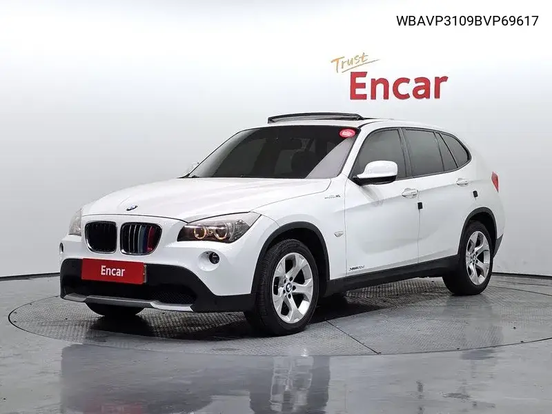 X1 (E84) xDrive 20D VIN: WBAVP3109BVP69617 Lot: 39614039